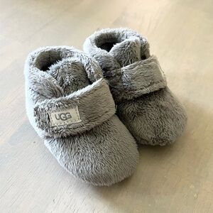 UGG Bixbee Bootie, Baby (Charcoal)